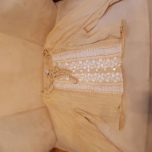 American Eagle cropped long sleeve peasant top